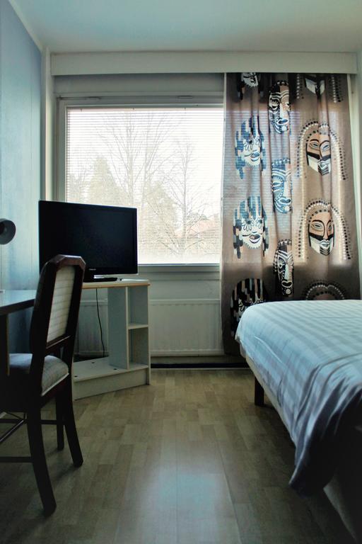 Hotel Turistihovi Коувола Екстер'єр фото